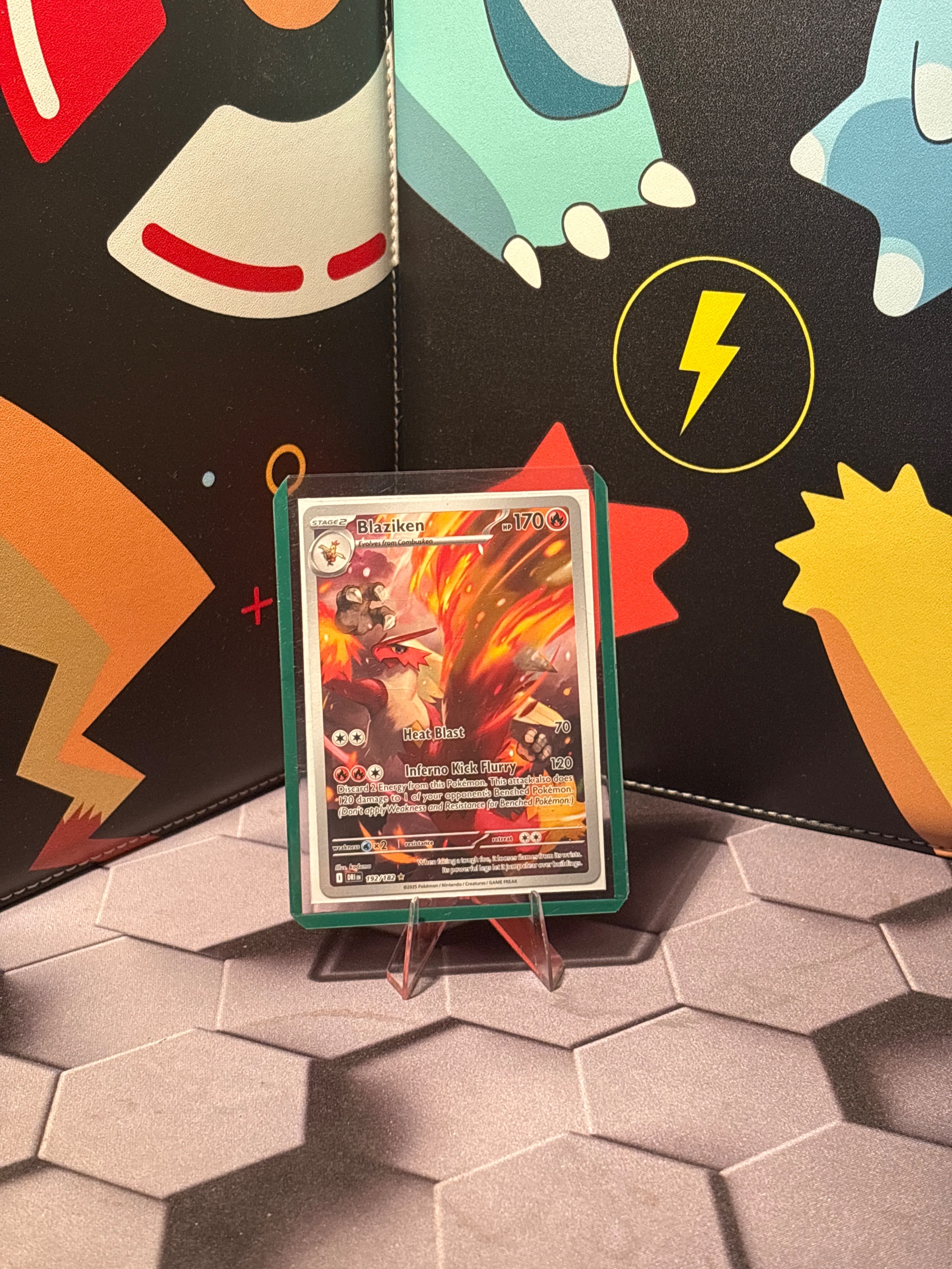 Blaziken foto 1