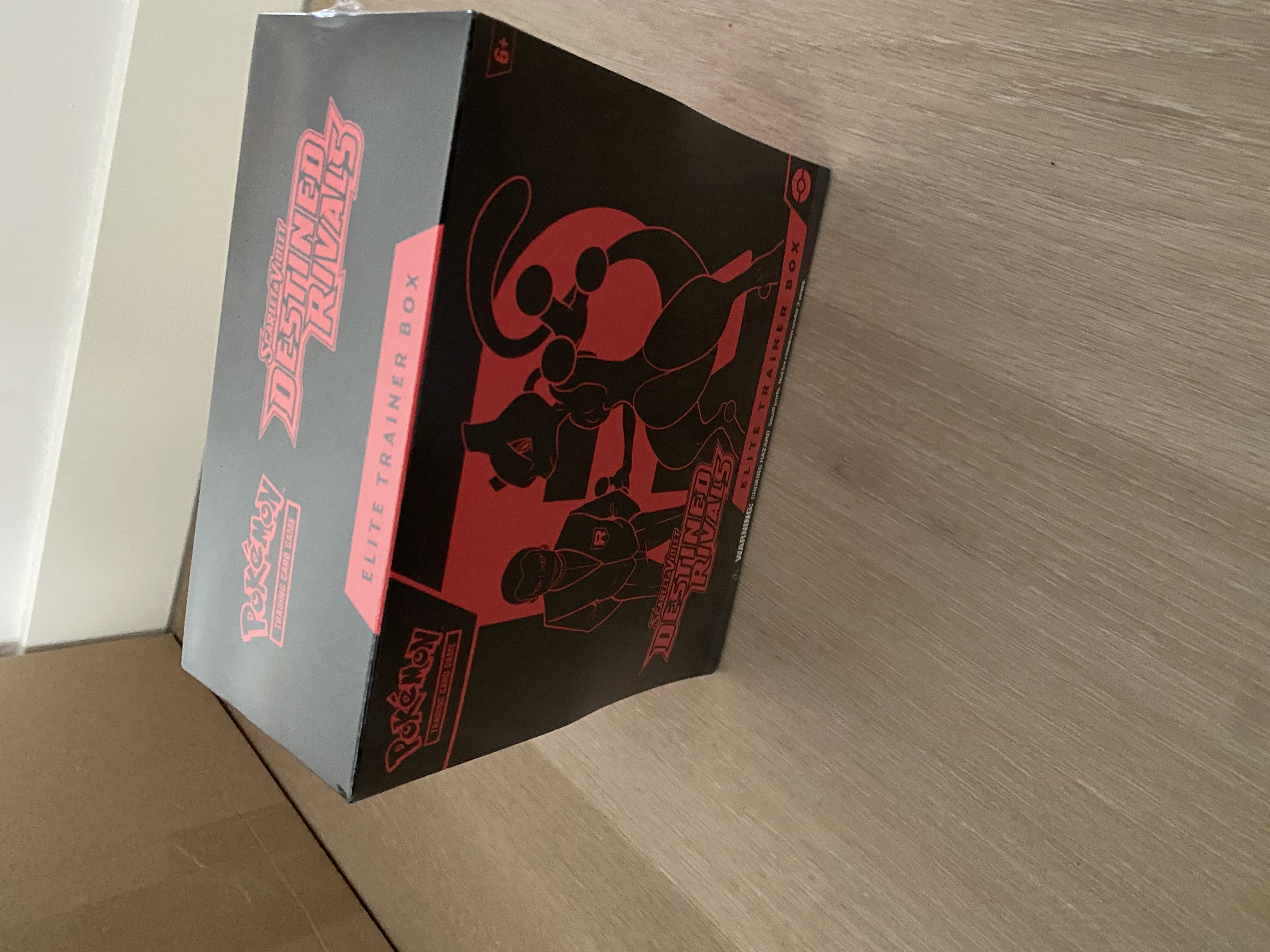 Destined Rivals Elite Trainer Box foto 1