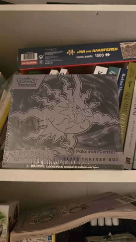 Pitch Black Pokemon Center Elite Trainer Box (Exclusive)