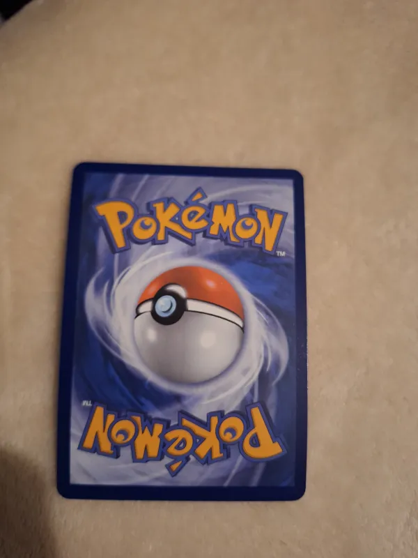 Silvally foto 2
