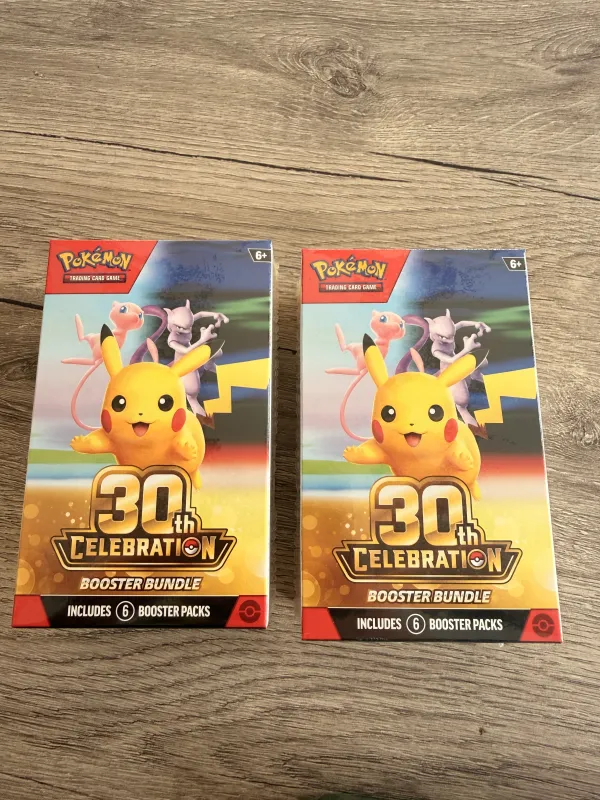 30th Celebration Booster Bundle foto 2