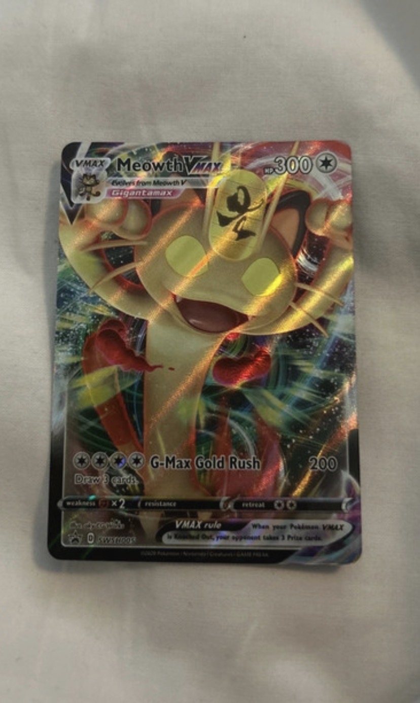 Meowth VMAX