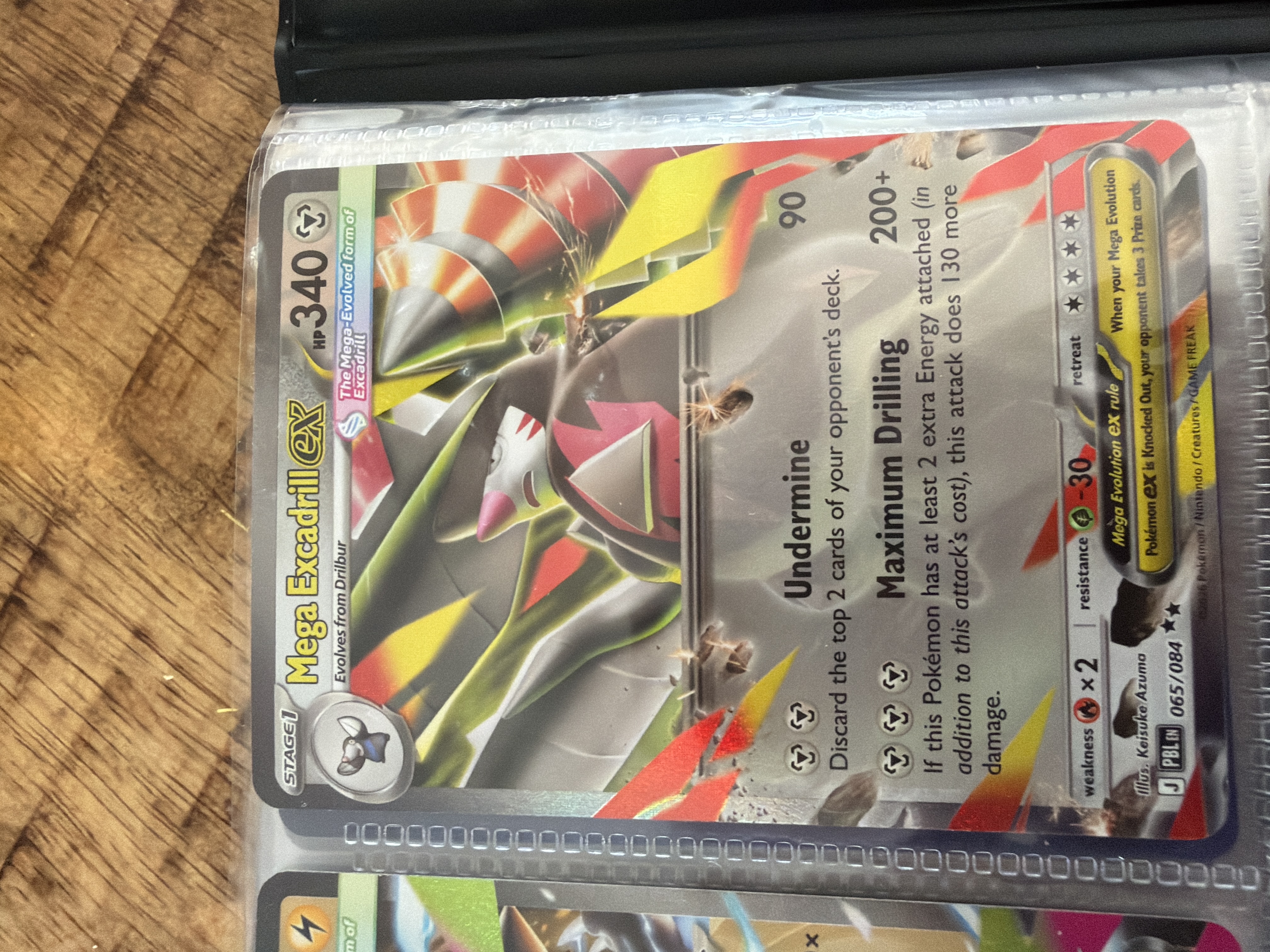 Mega Excadrill ex foto 1