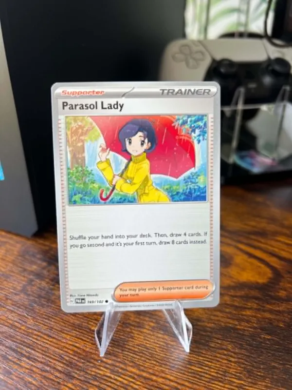 Parasol Lady