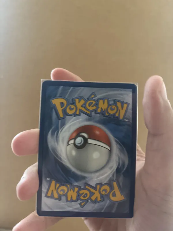 N's Reshiram foto 2