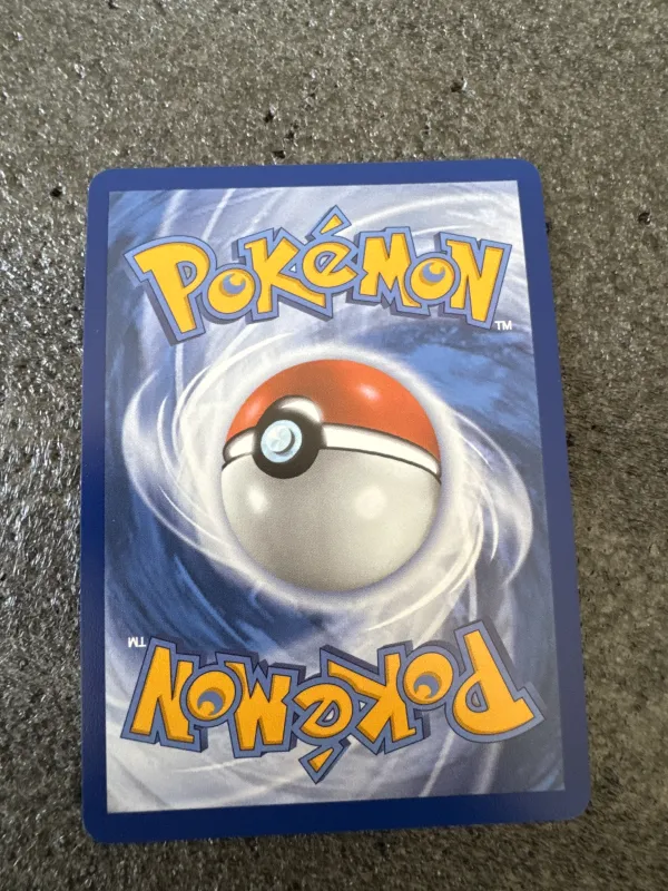 Silvally foto 2