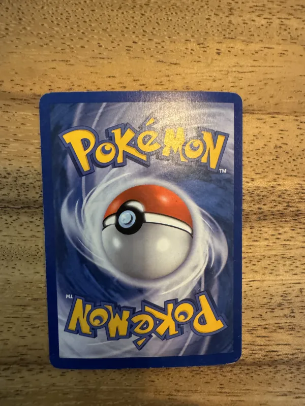 Beedrill δ foto 2