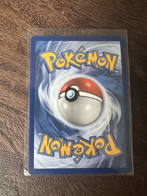 Reshiram foto 2